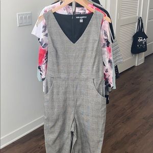 Brand New Plaid sleeveless jumper